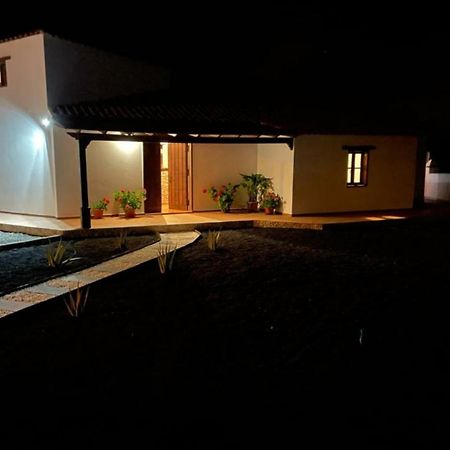 Villa Las Palmeras 安提瓜 外观 照片