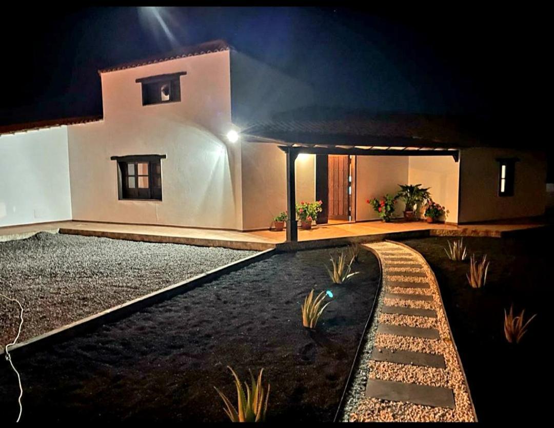Villa Las Palmeras 安提瓜 外观 照片
